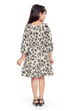 Load image into Gallery viewer, Black and Offwhite Crepe Abstract Printed Dress
